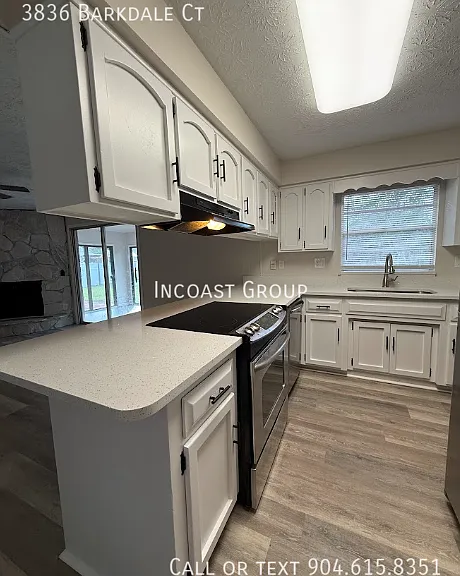 3836 Barkdale Ct — Photo 4