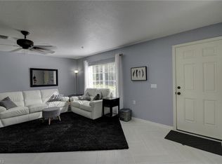 9465 Ivy Brook Run APT 909, Fort Myers, FL 33913