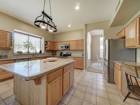 5th image of 3126 E Wildwood Dr