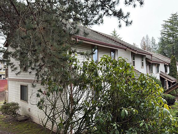 3rd image of 17307 119th Ln SE APT K6