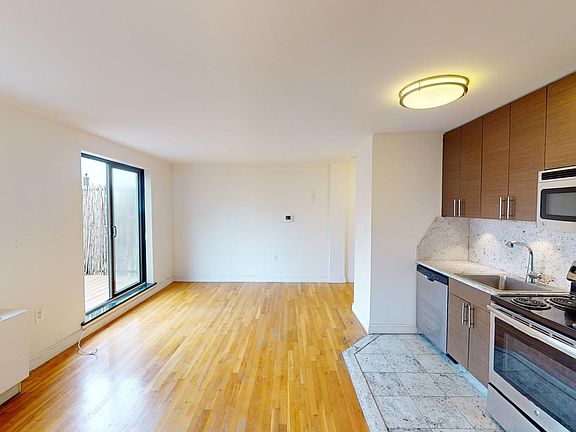 5th image of 50 Prince St Ph C