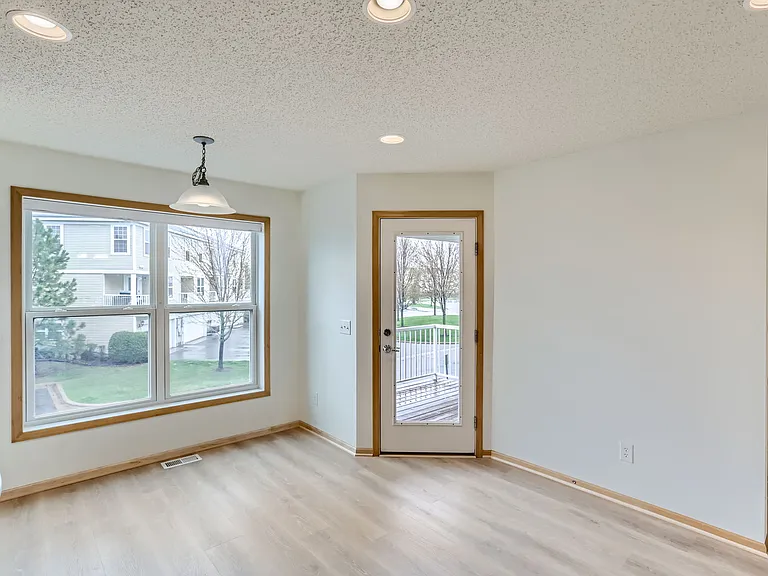 15150 Fanning Dr N — Photo 13