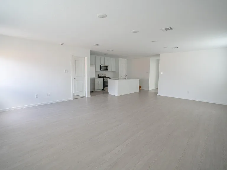 2515 Mint Garnet Dr — Photo 7