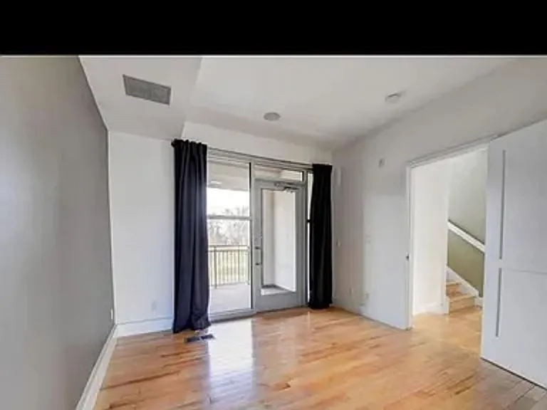 2778 W 22nd Ave — Photo 12