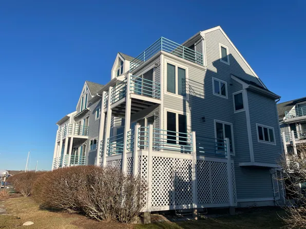 (undisclosed Address), Mystic, CT 06355