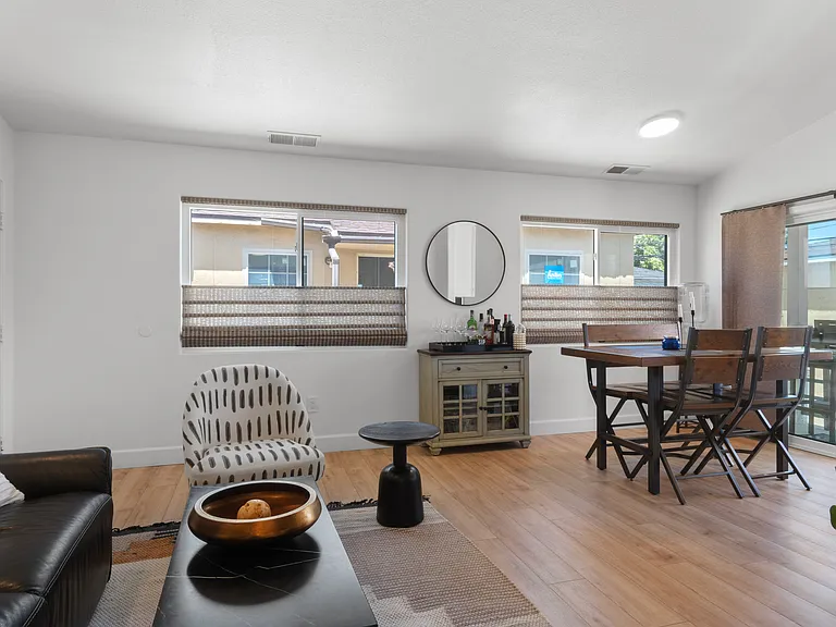 1522 Diamond St #C — Photo 5