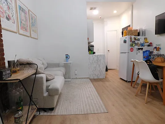 Rented by Oxford Property Group | media 1