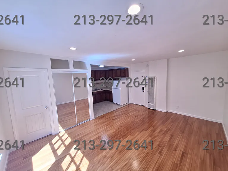 619 S Rampart Blvd #205 — Photo 4
