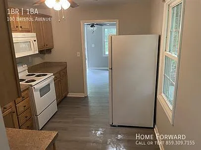 100 Bristol Ave — Photo 6