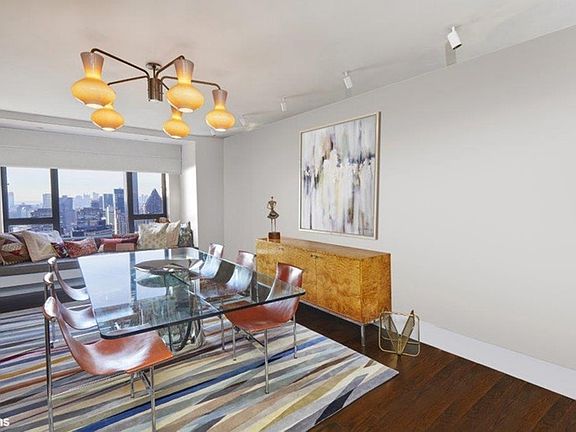 3rd image of 425 E 58th St APT 47E