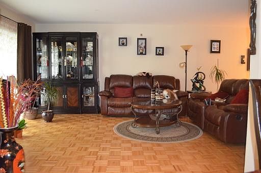 5th image of 4900 W Foster St #112