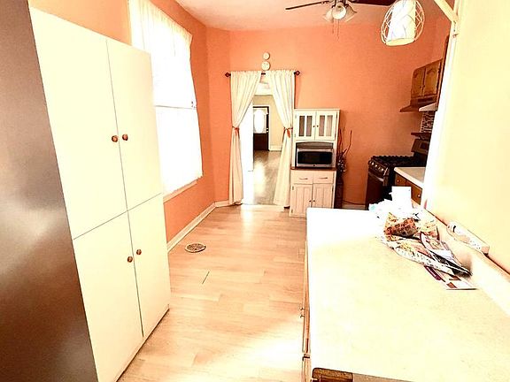 5th image of 5328 Upland St