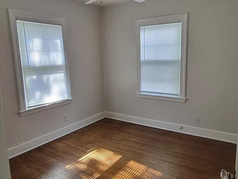 2808 Goddard Rd — Photo 16