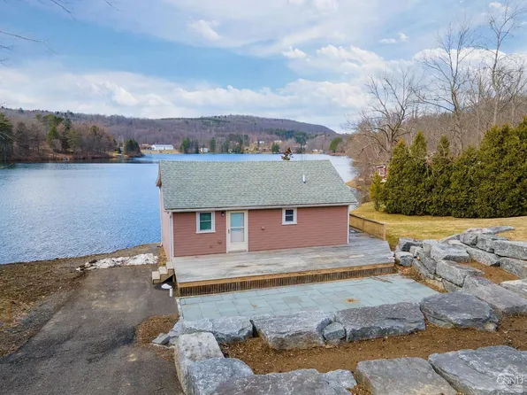 187 Sawyer Hollow Road, Summit, NY 12175