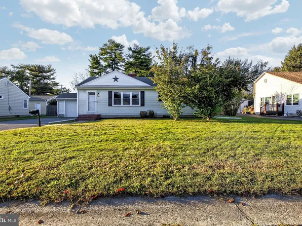 721 S Halsey Rd, Dover, DE 19901