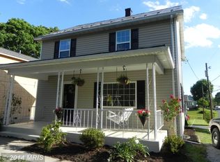 132 Dowell J Cir, Winchester, VA 22602