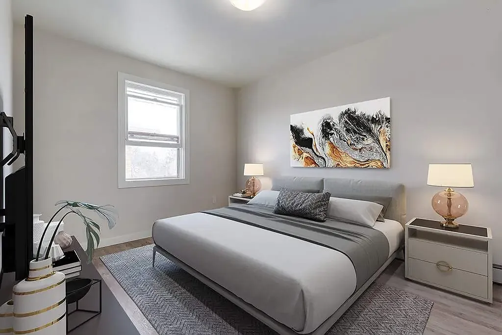 Lakeview Apartments — Photo 3