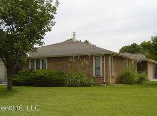 1809 S Cypress St, Wichita, KS 67207