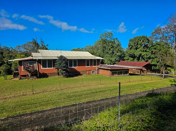 42-817 Hawaii Belt Rd, Hilo, HI 96776