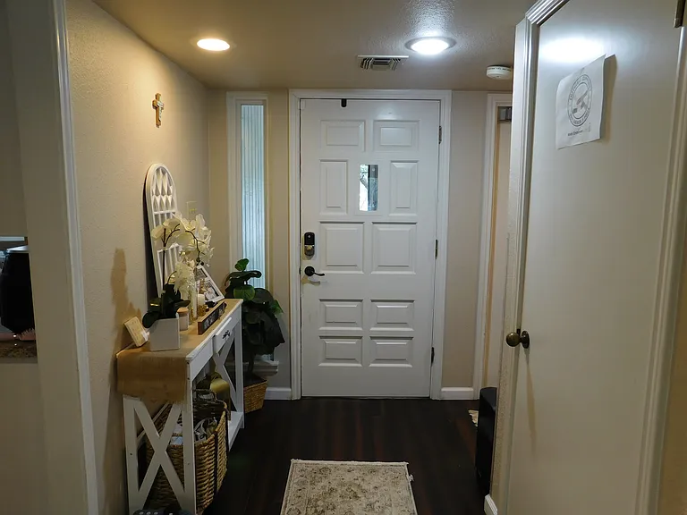 2639 Country Square St — Photo 16
