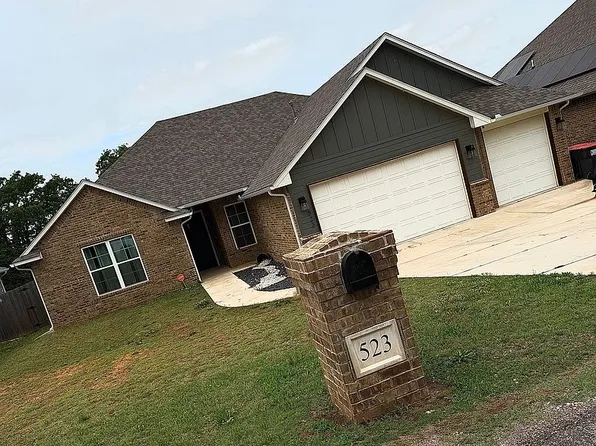 523 SW 6th St, Jones, OK 73049