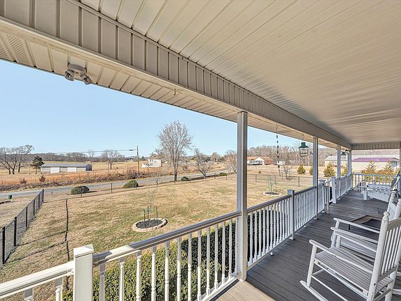 3rd image of 1160 Sandy Level Rd