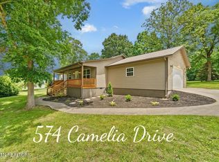 574 Camelia Dr, Crossville, TN 38555