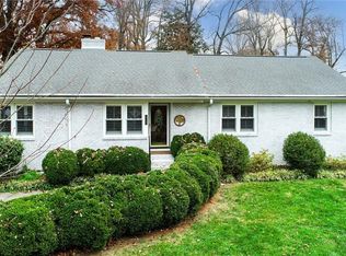 302 N Holden Rd, Greensboro, NC 27410