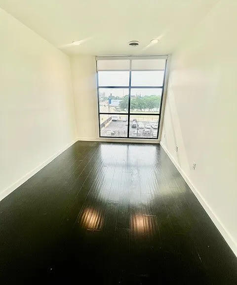 301 S Main St #206 — Photo 5