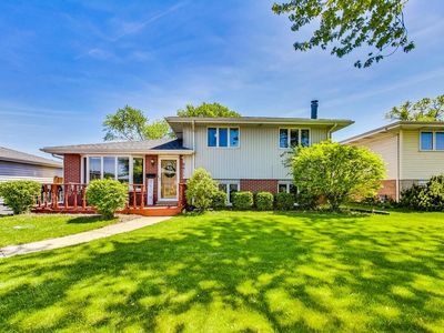 6611 Ridge Dr, Chicago Ridge, IL, 60415