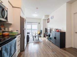 2150 Lawrence Ave E #906, Toronto, ON M1R 3A7