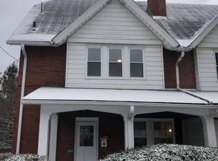 3322 Delaware St, Pittsburgh, PA 15214