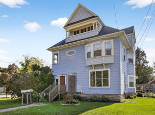 623 E Irving Ave, Oshkosh, WI 54901