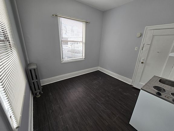 5th image of 54 Wall St #2