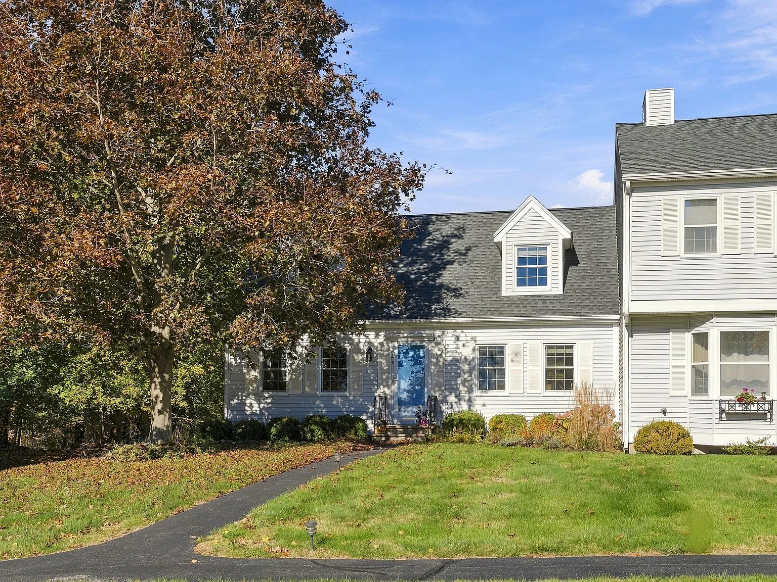 Portsmouth Ave, Greenland — Photo 1
