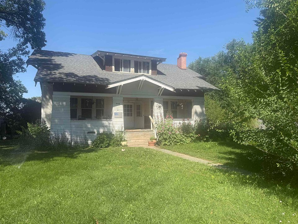 2nd image of 94 S 1st St W