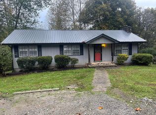 223 Underwood Farm Rd, Cleveland, GA 30528
