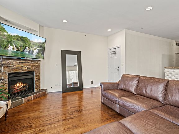 3rd image of 7934 W Grand Ave APT 2E
