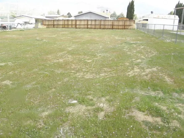 9123 Iroquois Way, Weldon, CA 93283