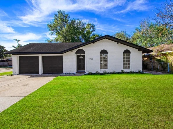 9703 Guest St, Houston, TX 77078