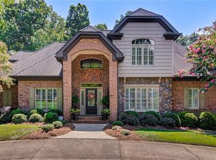 3736 Burbank Ln, Winston Salem, NC 27106