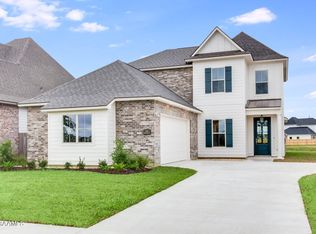 314 Sweet Harvest Rd, Youngsville, LA 70592
