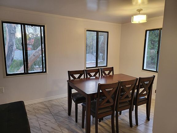 3rd image of 573 Woodward Blvd #A