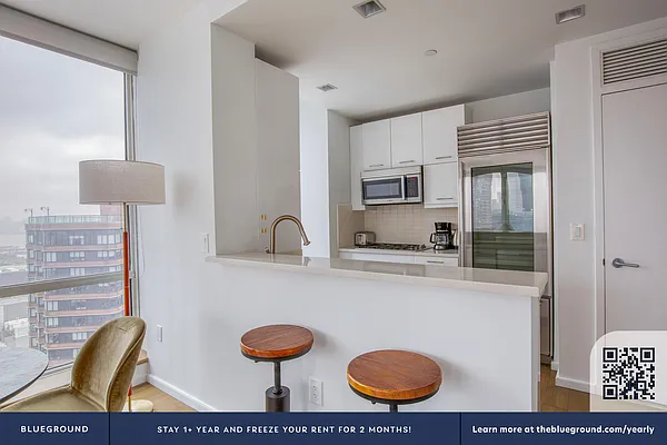 Rented by The Blueground | media 7