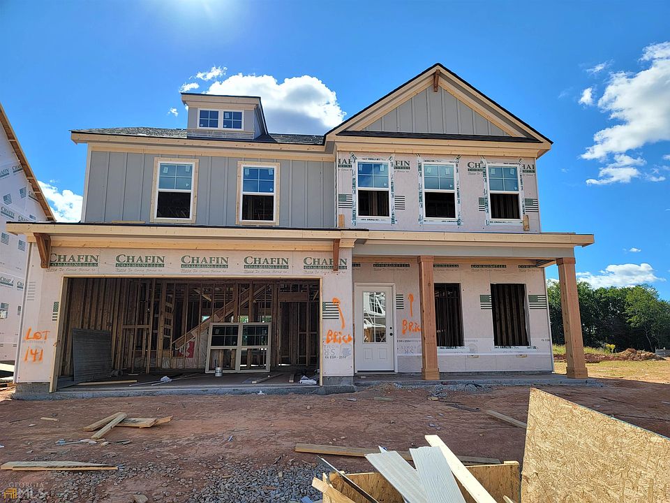 1st image of 4704 Hidden Creek Dr