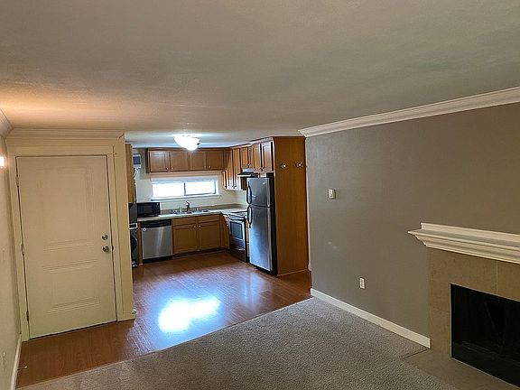 3rd image of 23405 16th Ave S APT C203