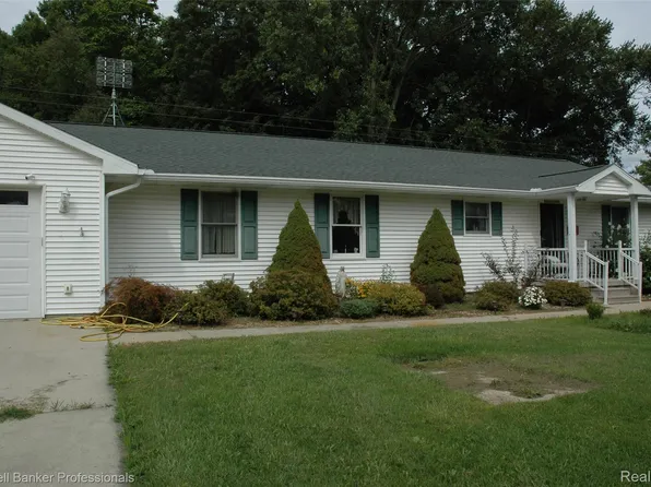 4633 Attica Rd, Attica, MI 48412