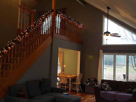 5th image of 31481 1st Ave