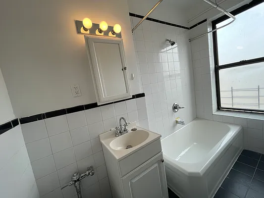 Rented by ERN Flats | media 10
