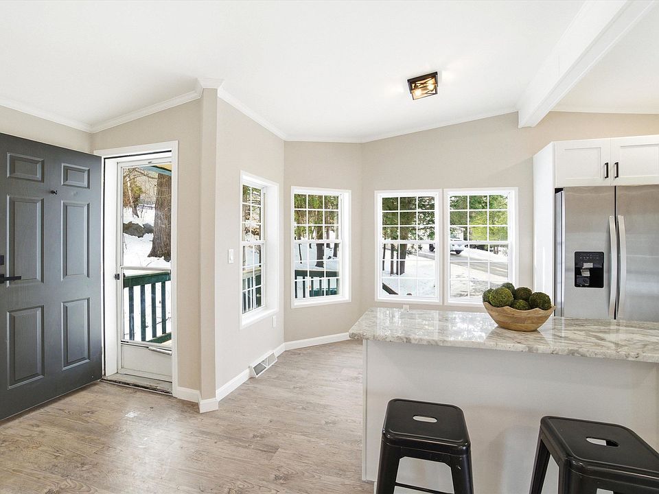 1st image of 117 Logan Drive